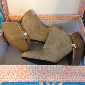 Gianni Bini Booties